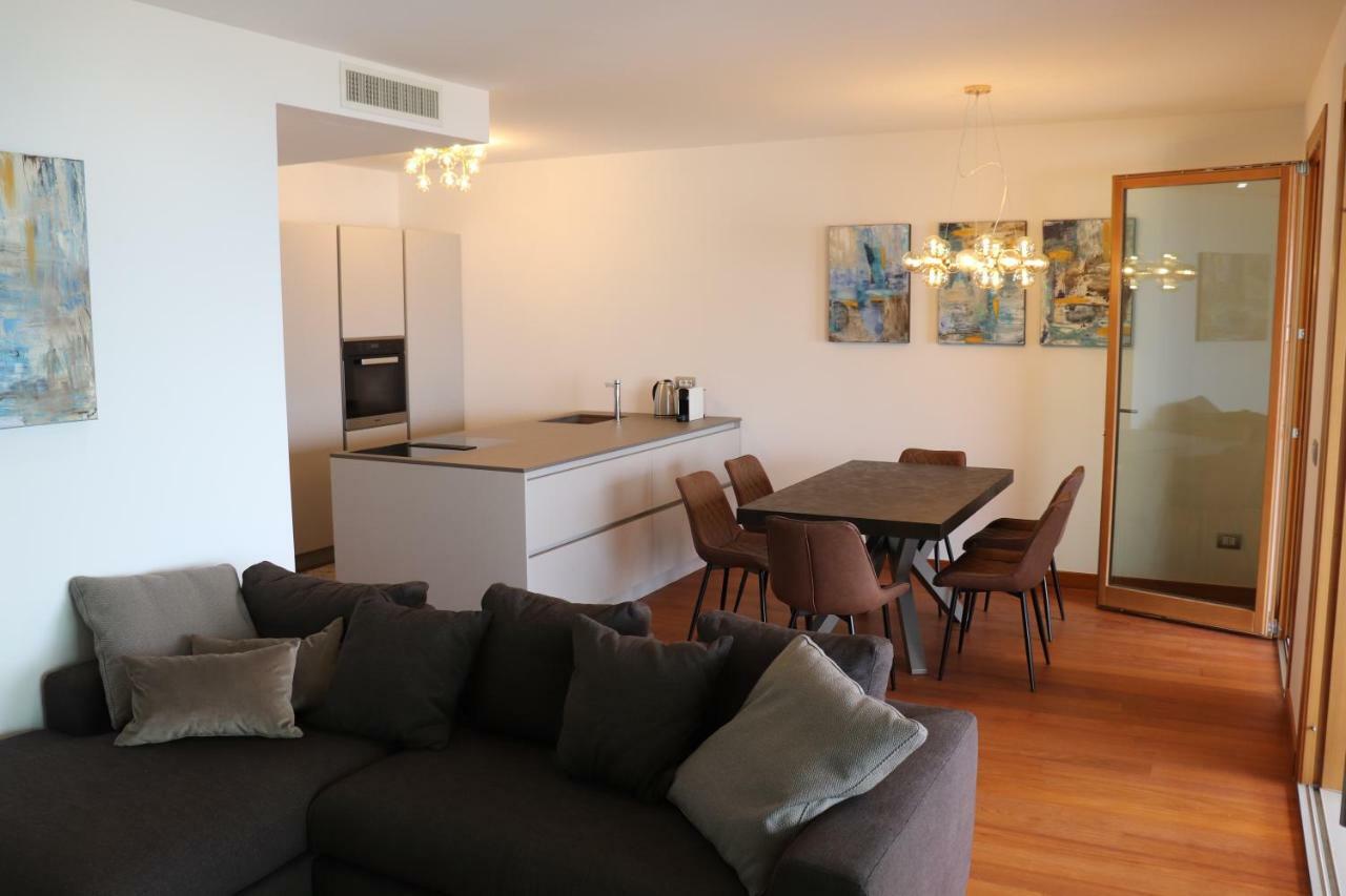 Portopiccolo Luxury Penthouse Apartment ซิสเตียนา ภายนอก รูปภาพ